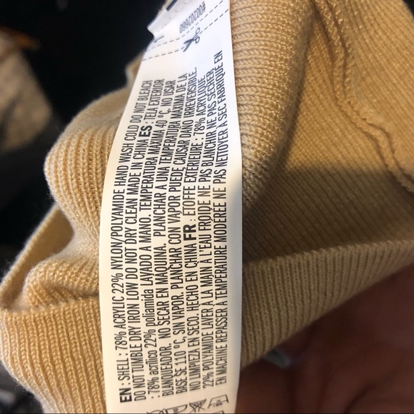 Cropped  sweater (Small) - Picture 6 of 6